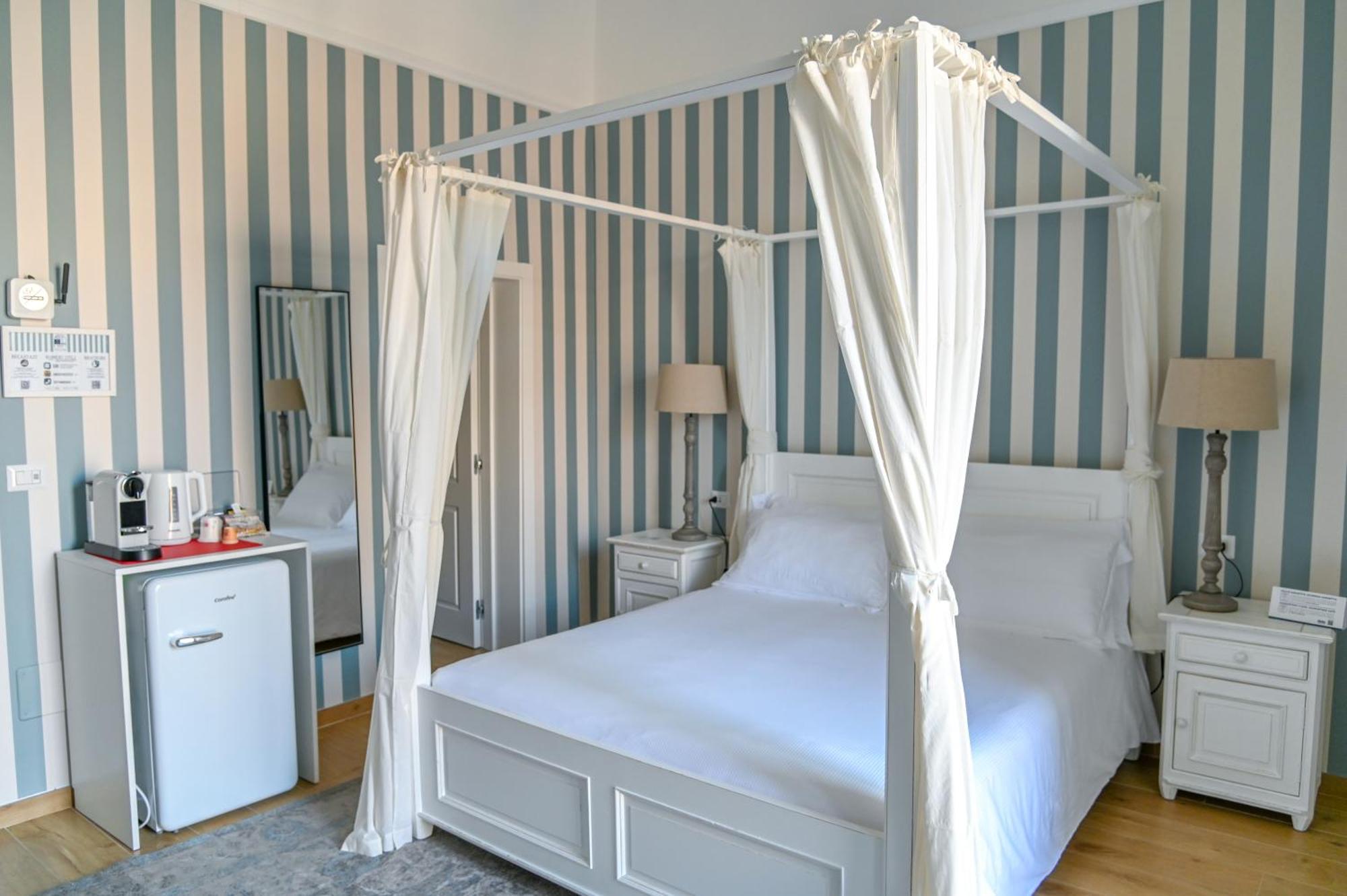 Le Residenze Del Capitano Otel Bari Dış mekan fotoğraf