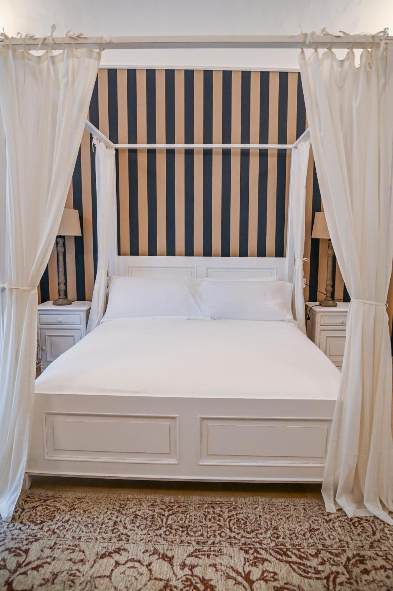 Le Residenze Del Capitano Otel Bari Dış mekan fotoğraf